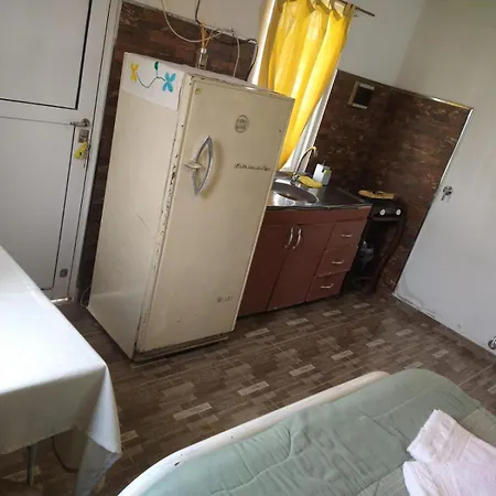 Monoambiente Con Bano Privado, Cocina, Heladera Y Cochera En Pueblo Belgrano Gualeguaychu Exterior photo